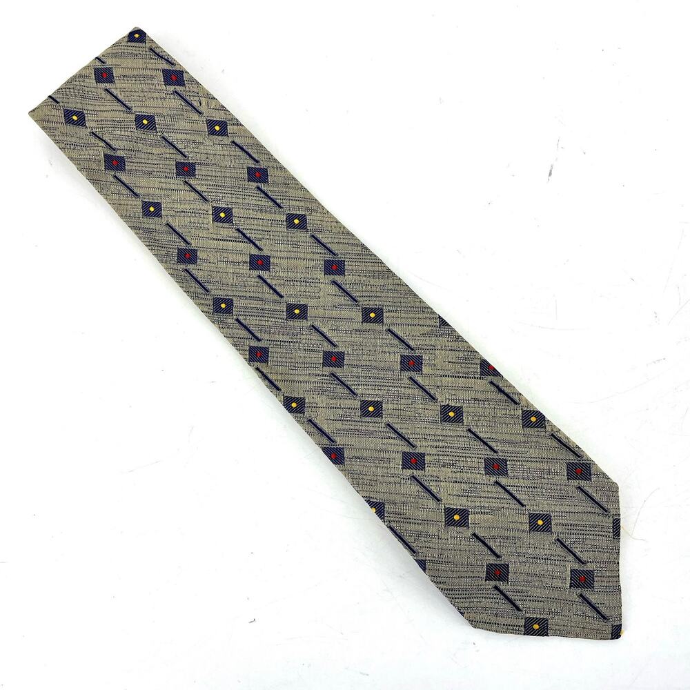 Fumagalli’s pure silk geometric‎ tie